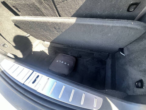 2017 Tesla Model X 75D