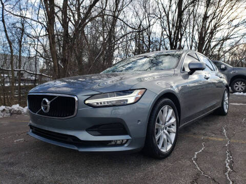 2018 Volvo S90 T6 Momentum