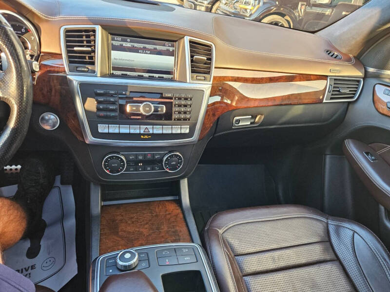 2013 Mercedes-Benz M-Class ML 63 AMG