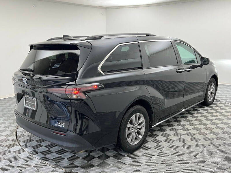 2024 Toyota Sienna