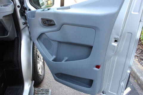 2017 Ford Transit