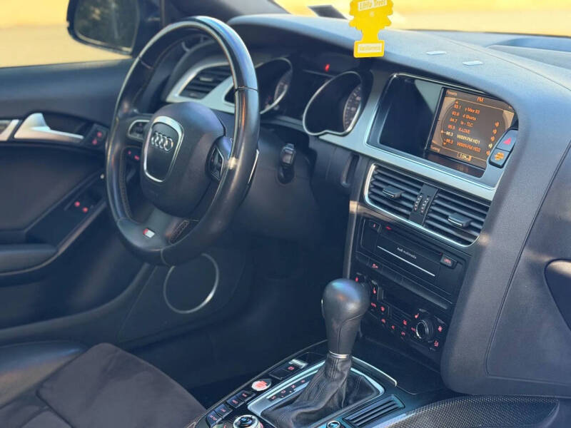 2011 Audi S5 4.2 quattro Prestige