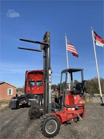 2004 MOFFETT M5500W for sale at Vehicle Network - Allied Truck and Trailer Sales in Madison NC