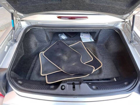 2004 Ford Thunderbird Deluxe