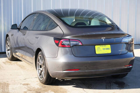 2022 Tesla Model 3 Long Range