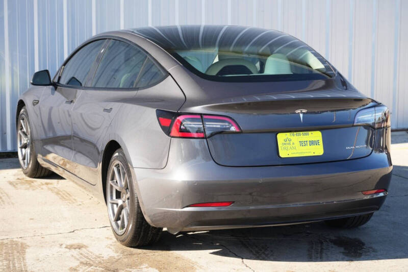 2022 Tesla Model 3 Long Range