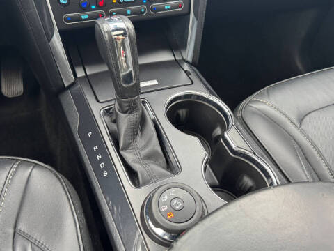 2017 Ford Explorer Platinum