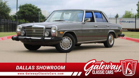 1976 Mercedes-Benz 300-Class