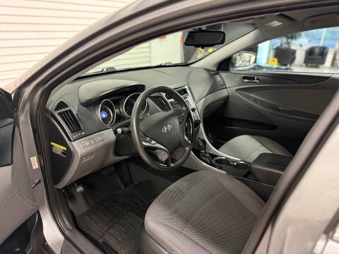 2012 Hyundai Sonata GLS