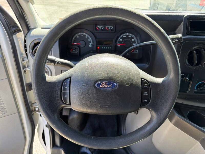 2012 Ford E-Series E-150