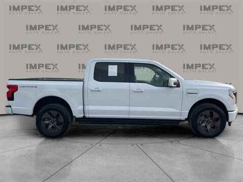 2022 Ford F-150 Lightning Lariat