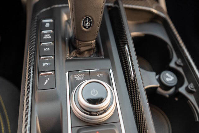 2022 Maserati Levante 31