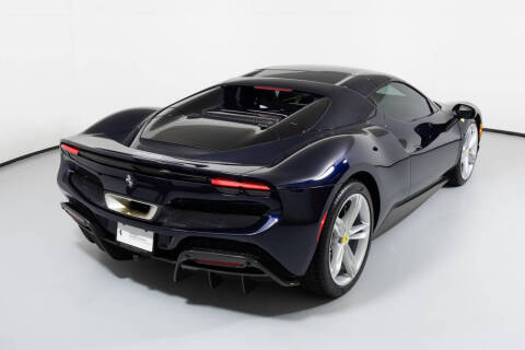 2024 Ferrari 296 GTS