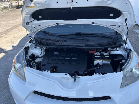 2013 Scion xD