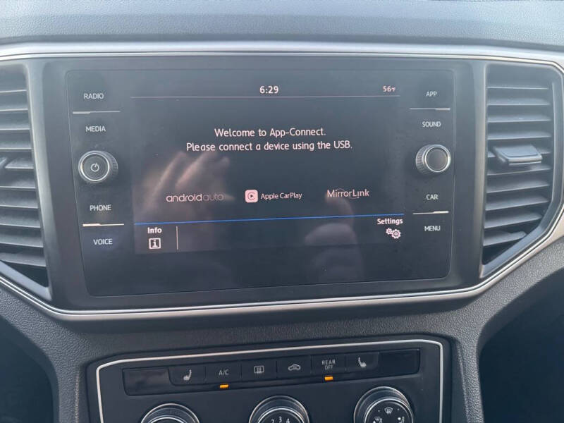 2018 Volkswagen Atlas V6 SE