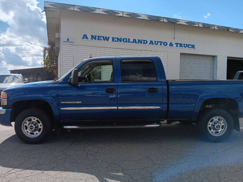 2004 GMC Sierra 2500HD SLT photo 5