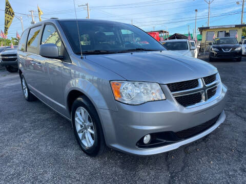 2020 Dodge Grand Caravan for sale at MIAMI AUTO LIQUIDATORS in Miami FL