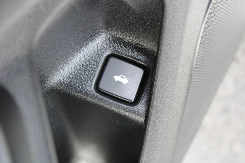 2019 Honda Insight Touring