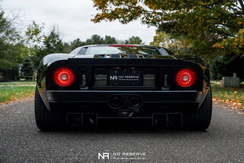 2005 Ford GT