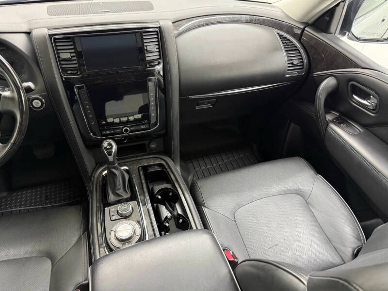 2020 Infiniti QX80 Luxe