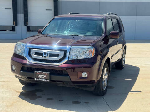 2011 Honda Pilot for sale at Clutch Motors in Lake Bluff IL