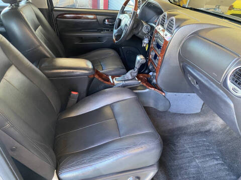 2005 GMC Envoy Denali