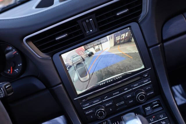 2015 Porsche 911 Carrera GTS