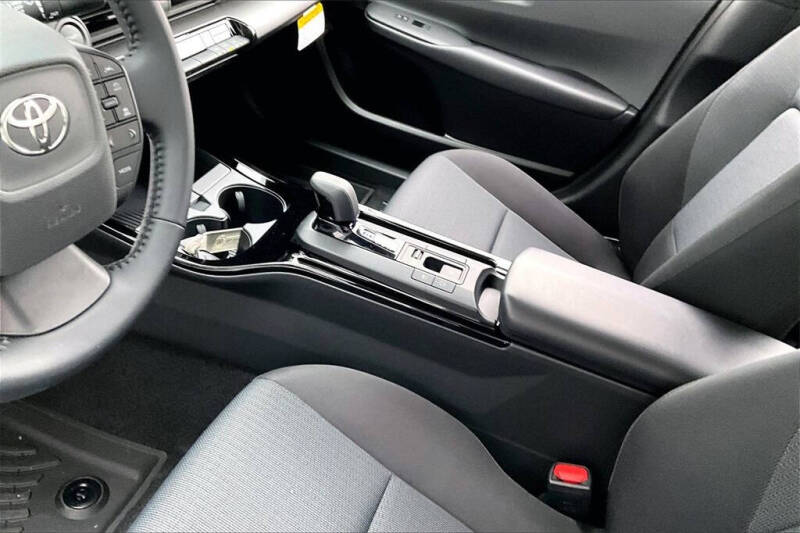 2026 Toyota Prius LE