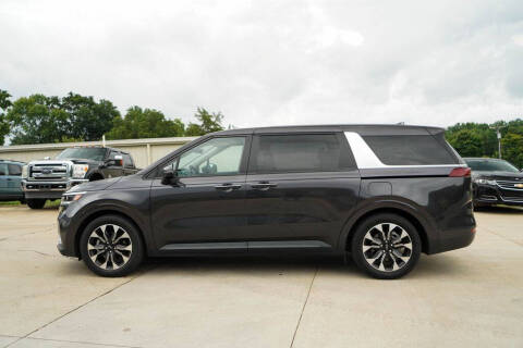 2024 Kia Carnival EX