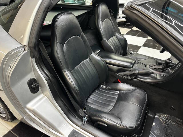 2002 Chevrolet Corvette