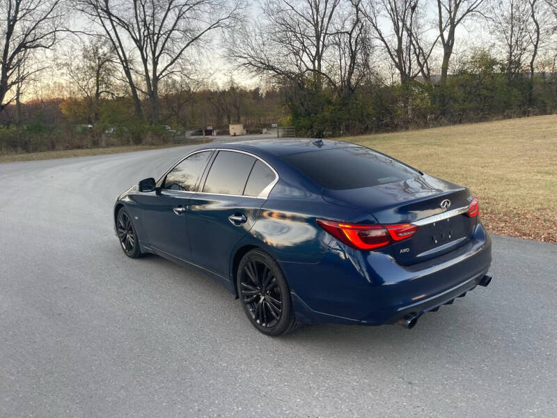 2018 INFINITI Q50 SPORT photo 9