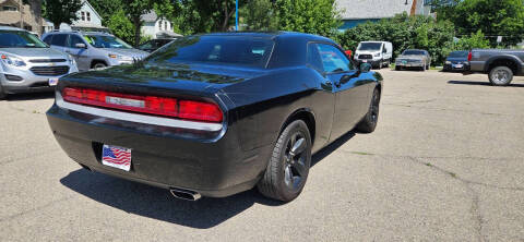 2013 Dodge Challenger SXT