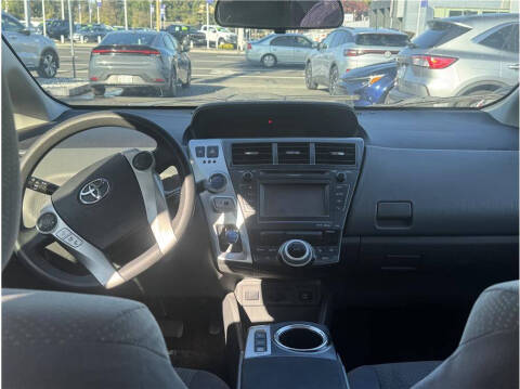 2012 Toyota Prius v Three