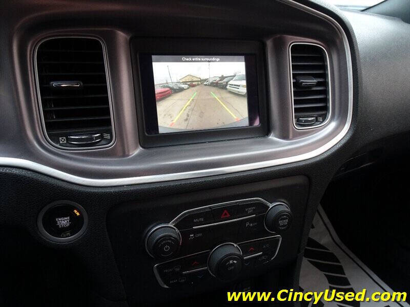 2019 Dodge Charger SXT