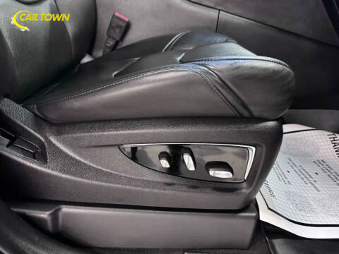 2016 Cadillac Escalade ESV Luxury Collection