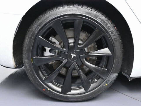 2020 Tesla Model 3 Standard Range Plus