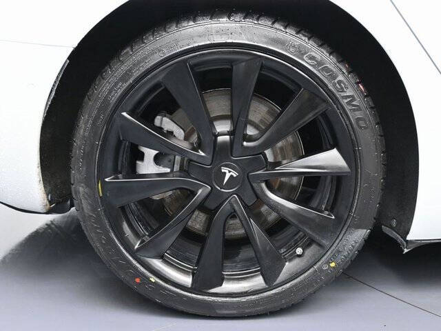 2020 Tesla Model 3 Standard Range Plus