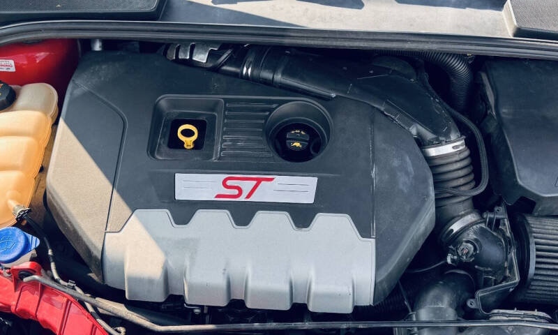 2017 Ford Focus ST