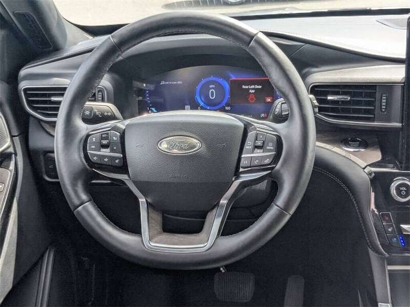 2022 Ford Explorer Platinum