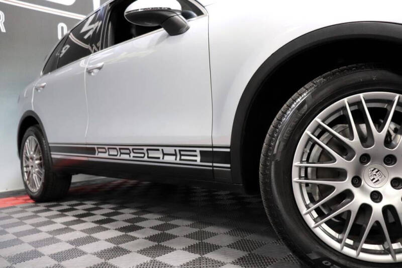 2018 Porsche Cayenne S