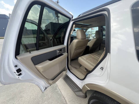 2011 Ford Expedition XLT