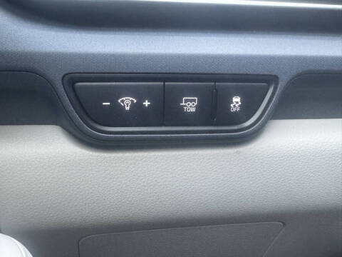 2025 Kia Carnival Hybrid EX