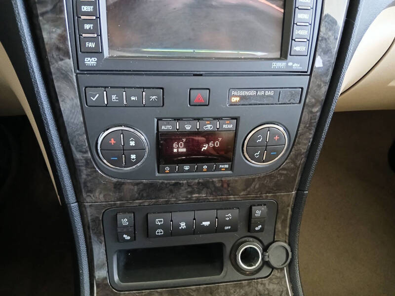 2011 GMC Acadia Denali