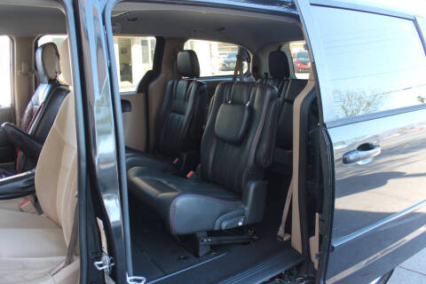 2016 Dodge Grand Caravan SXT