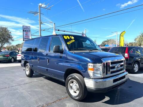 2009 Ford E-Series for sale at AUTOFAIR LLC in West Melbourne FL