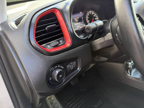 2016 Jeep Renegade Trailhawk