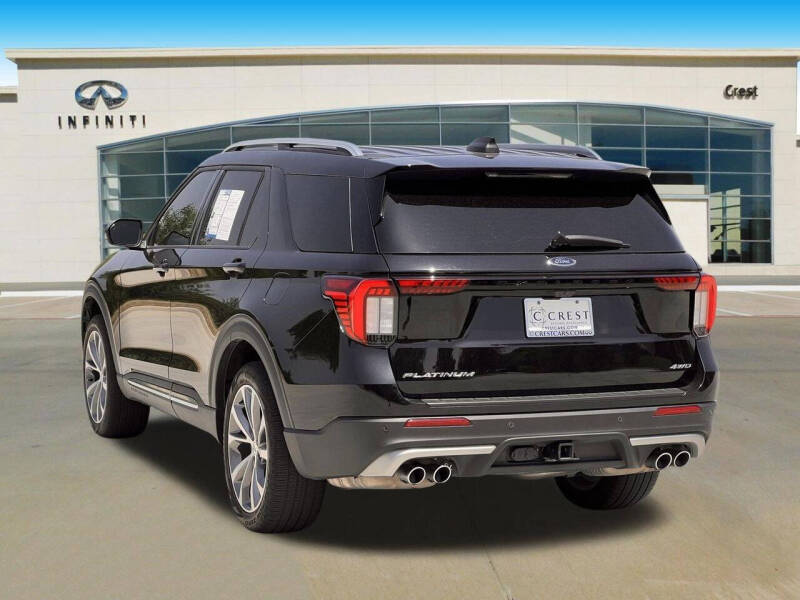 2025 Ford Explorer Platinum