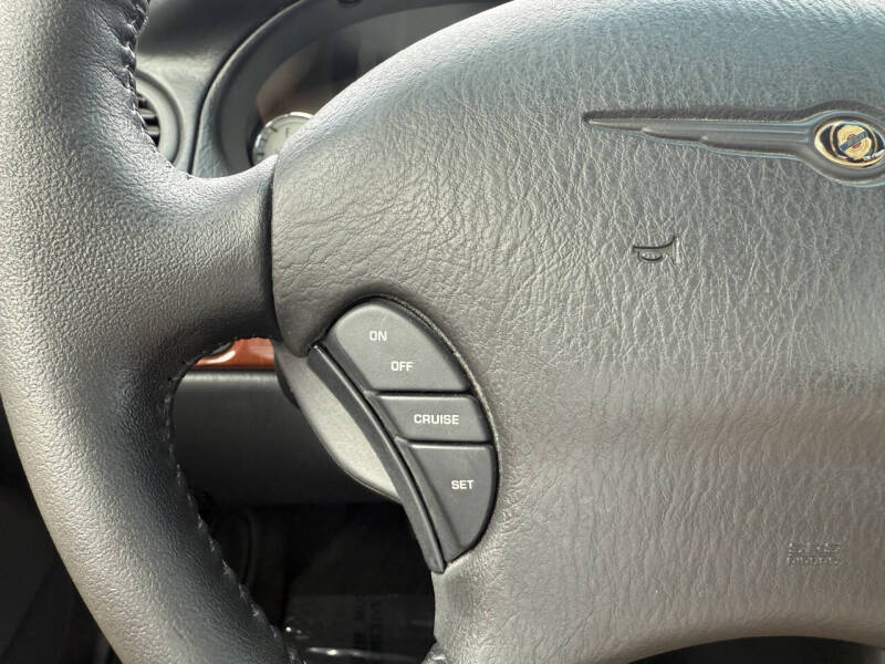 2002 Chrysler Concorde Limited