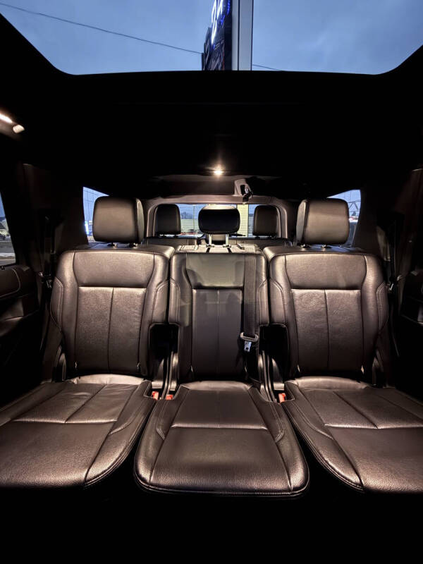 2020 Ford Expedition XLT