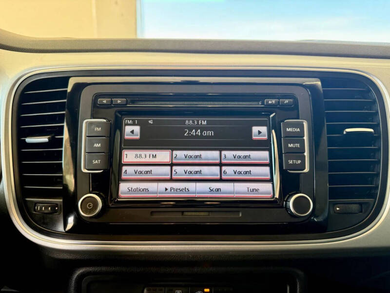 2012 Volkswagen Beetle